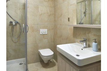 Slovačka Byt Trenčianske Teplice, Eksterijer